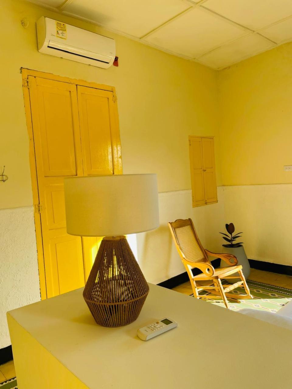Hostal 1545 Ріоача Екстер'єр фото